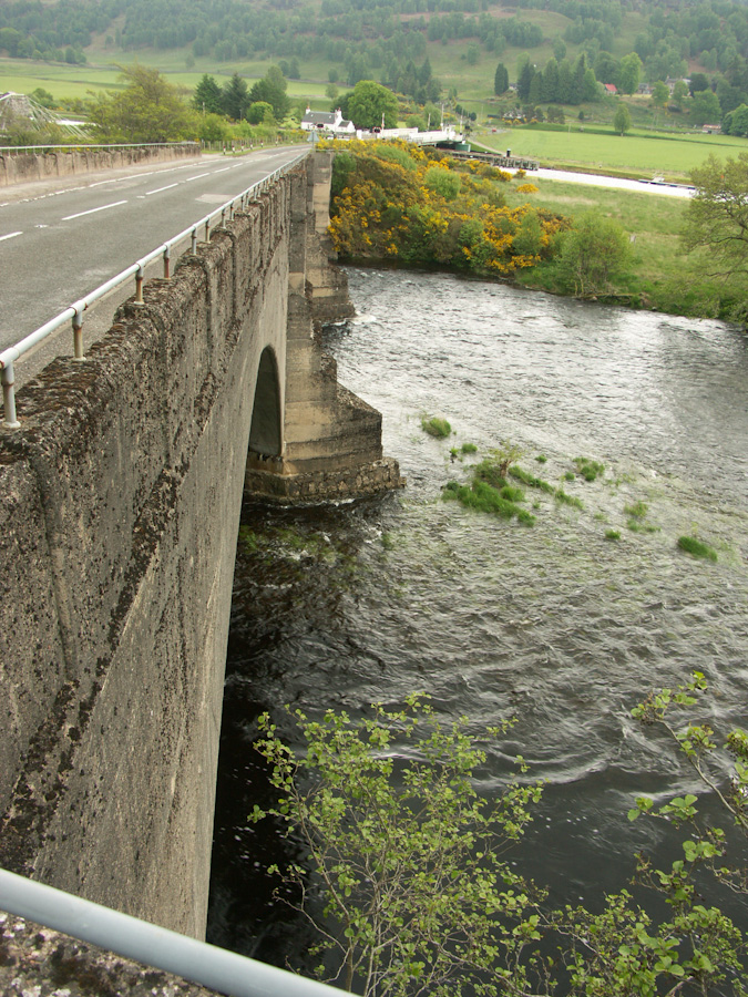 Oich Bridge, Aberchalder